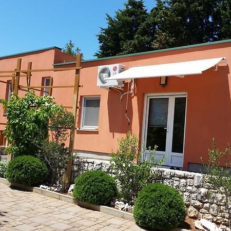 Apartment Sajkovic Ugljan Luaran gambar